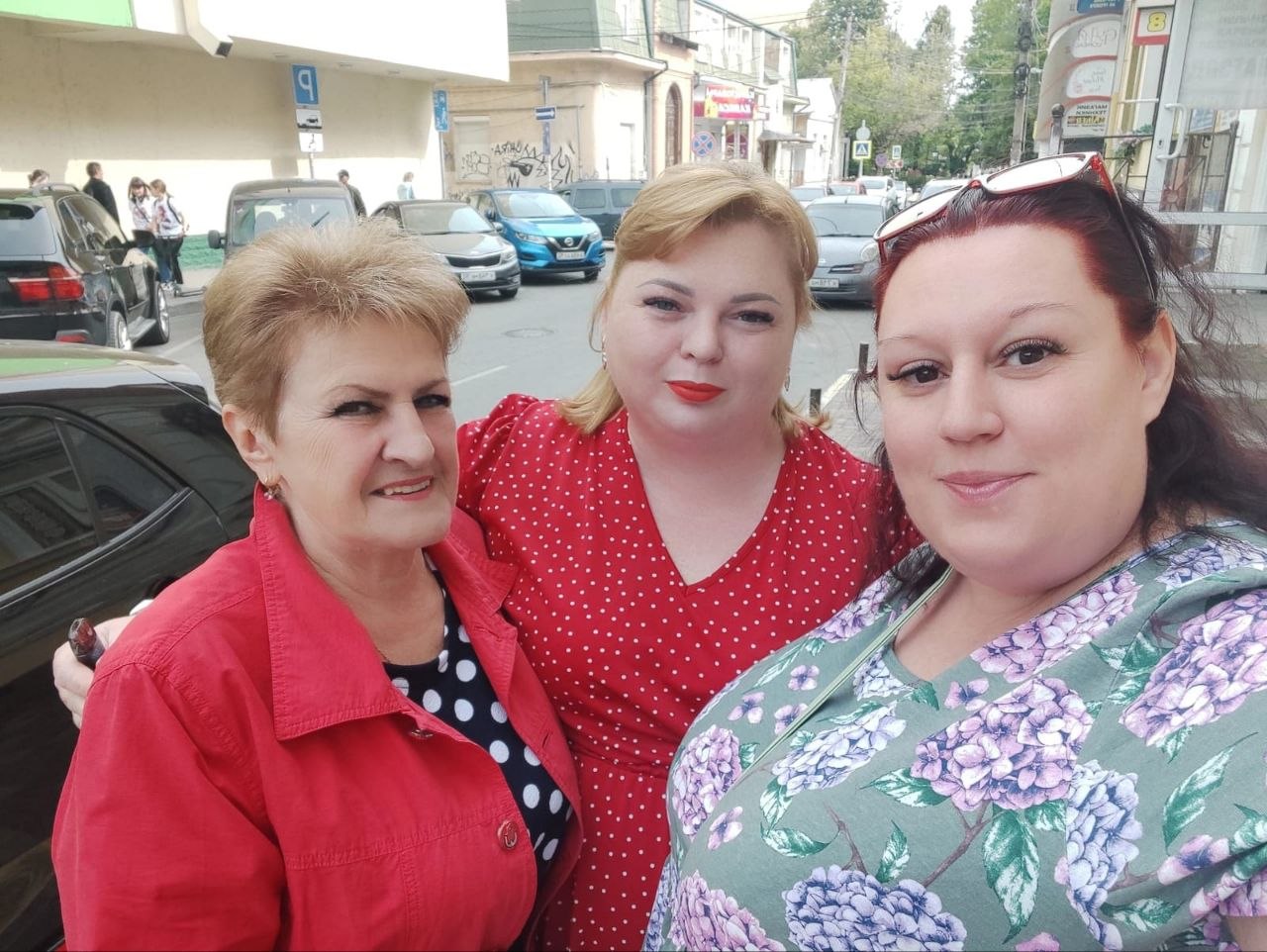 красотки